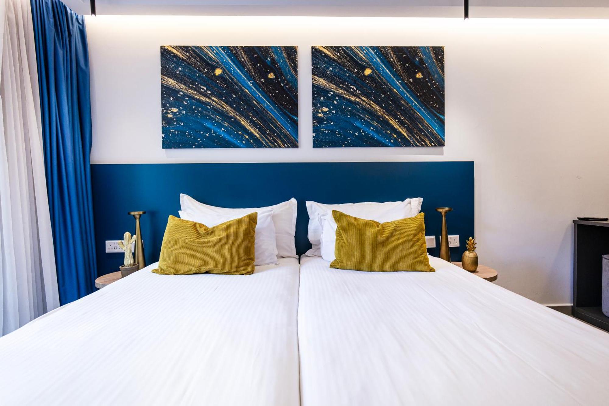 Flamingo Hotel Malta Сент Джулианс Экстерьер фото